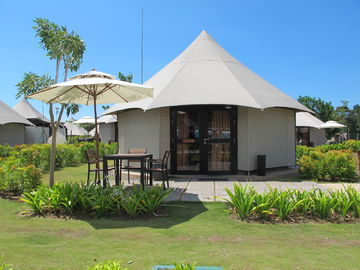 Hotel Lodge Luxury Resort Tents , Glamping Hotel Tent High Temperature Resistance